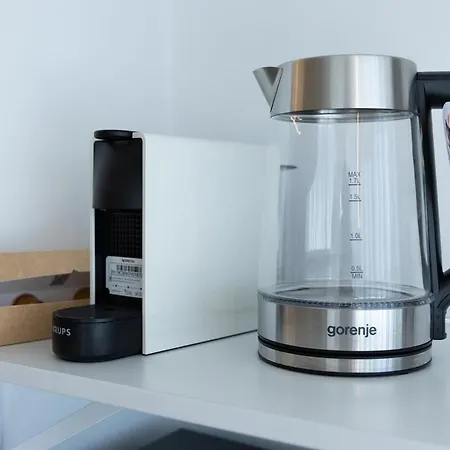 1001 Riverside Flat * Βουκουρέστι