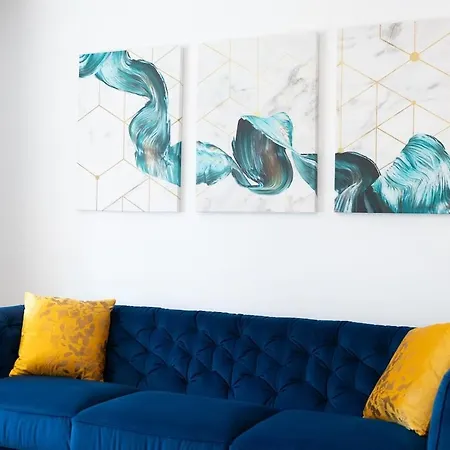 דירה 1001 Riverside Flat