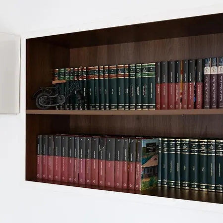 דירה 1001 Riverside Flat בוקרשט